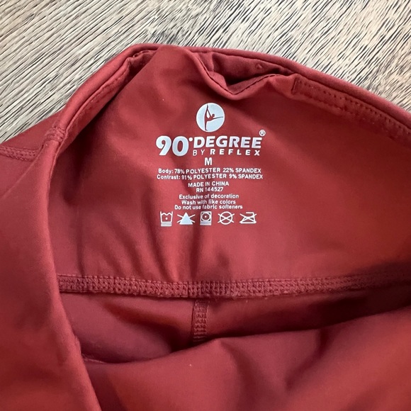 90 Degree by Reflex Activewear 7/8 Leggings - Picture 4 of 9